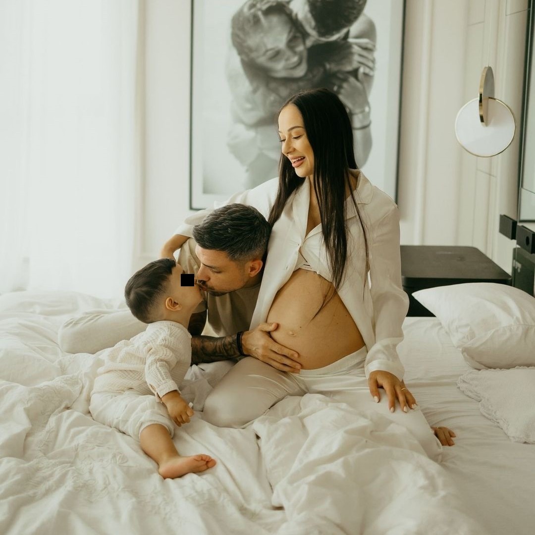 Vlăduța Lupău, primele declarații despre o posibilă a treia sarcină! Artista rupe tăcerea și lămurește zvonurile