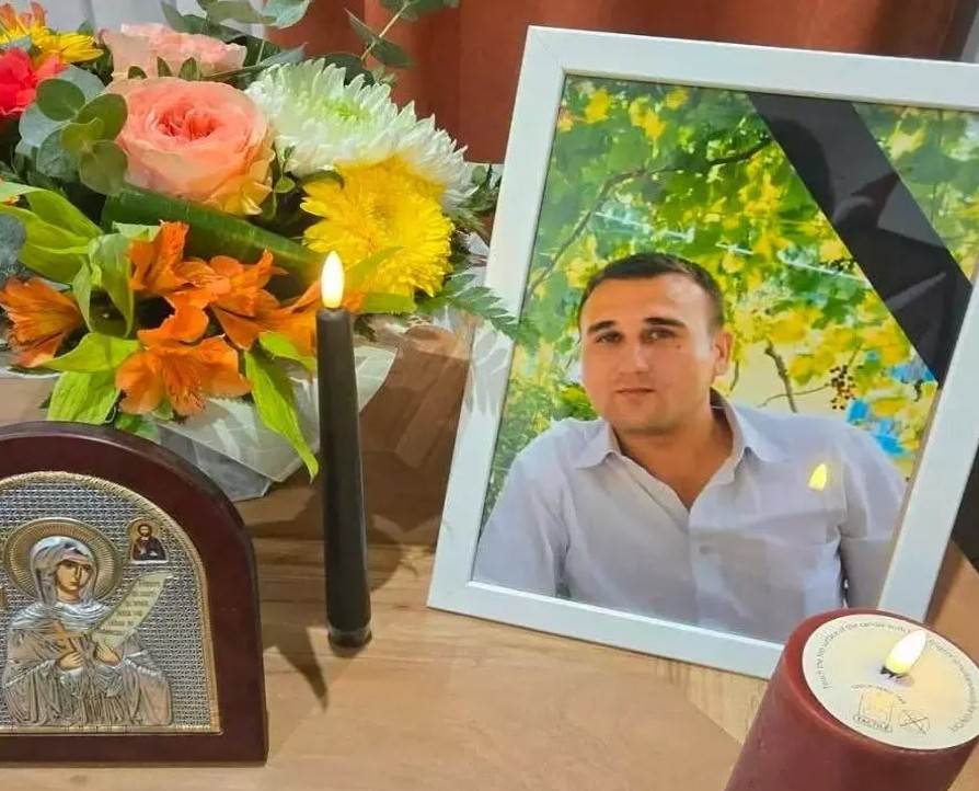 Un român stabilit în Franța și-a pierdut viața după o cădere de la 12 metri: