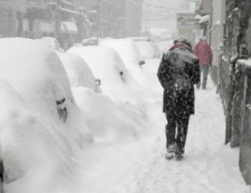 Un anticiclon puternic urmează să influențeze România în luna decembrie