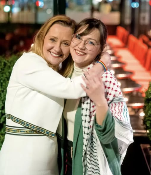 Fiica Elenei Lasconi revine în prim-planul scenei publice. Surpriză majoră: