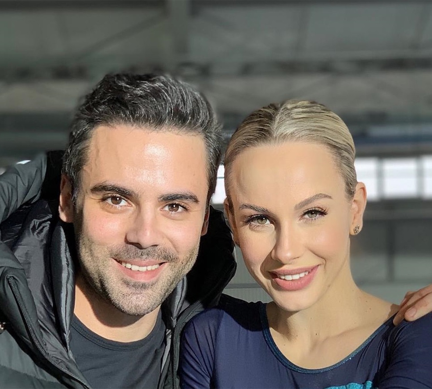 Soțul Sandrei Izbașa, comparație surprinzătoare cu un star de la Hollywood. Cine este Răzvan Bănică și din ce își câștigă existența