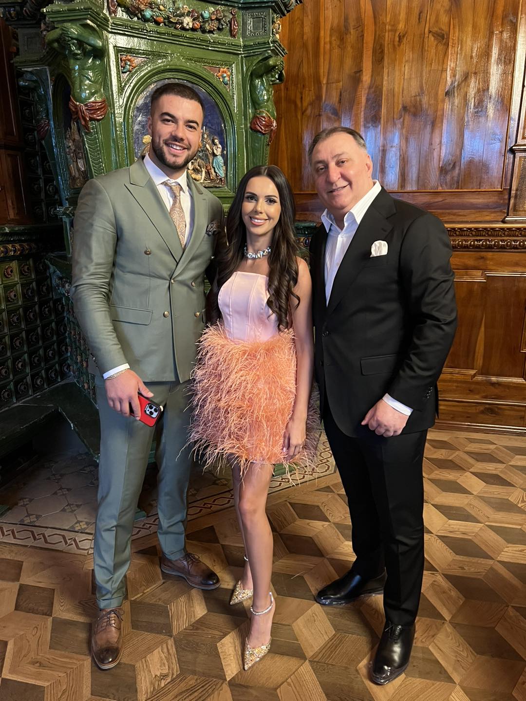 A făcut avere din manele și a investit totul în case! Vali Vijelie are 30 de apartamente: cât îl costă impozitele în 2026