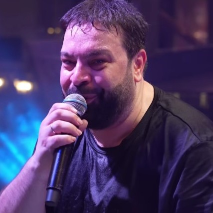 Concertul lui Florin Salam a degenerat într-un scandal fără precedent. Ce s-a întâmplat pe scenă: