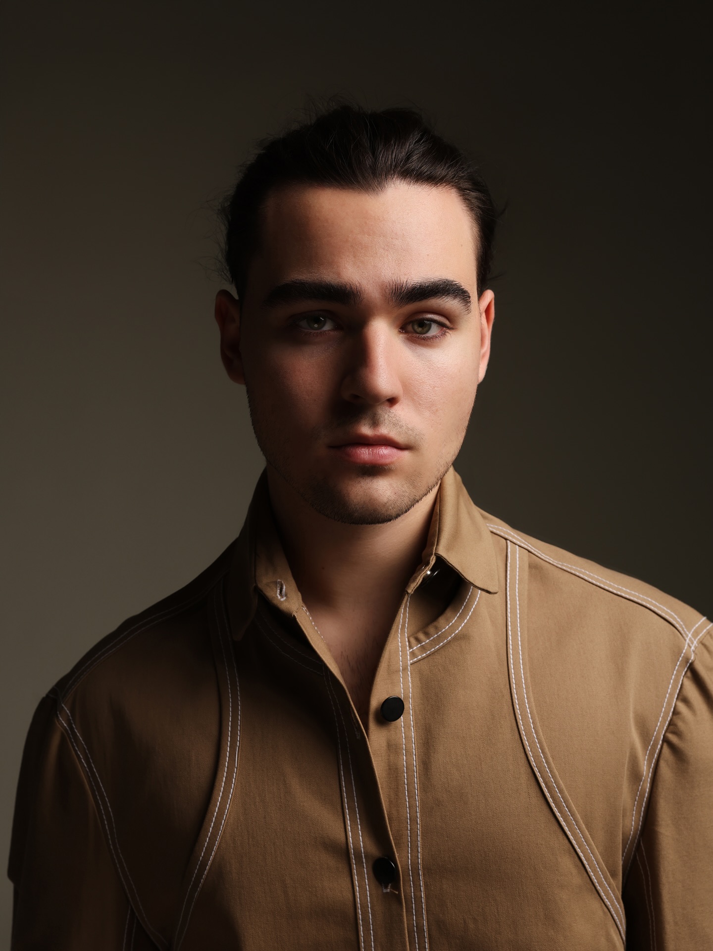 Coșmarul ascuns al lui Radu Ștefan Bănică: umilit, bătut și alungat din clasă. „M-am ascuns în baie și am plâns”