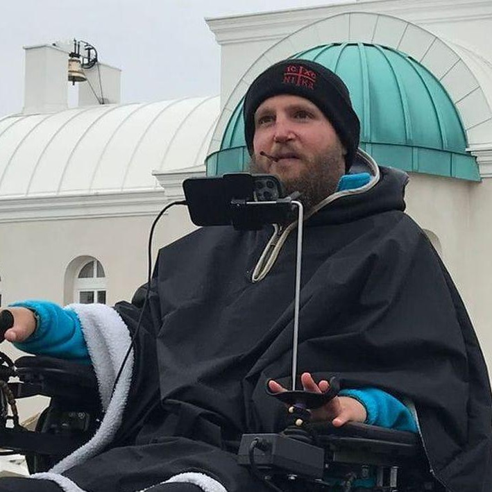 Mesajul dureros al lui Mihai Neșu, după suspendarea facilităților pentru persoanele cu dizabilități.