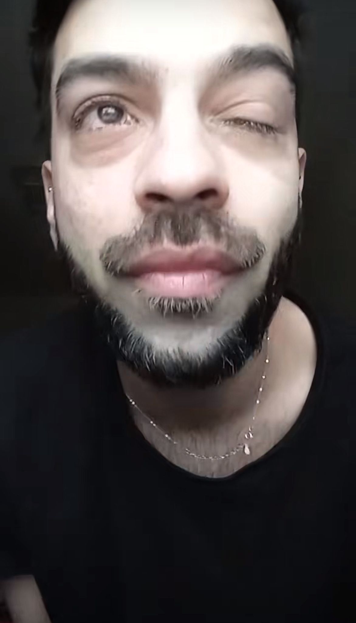 David Pușcaș, apariție neașteptată în mediul online. Tânărul s-a trezit cu o problemă