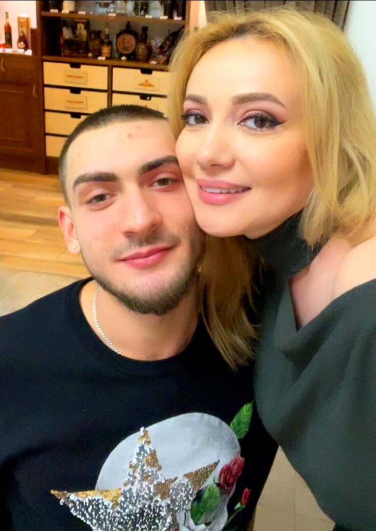 Adriana Ochișanu rupe tăcerea în scandalul în care este implicat fiul ei. Reacția artistei, după acuzațiile aduse lui Cristian Botgros: