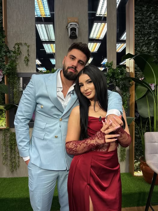 Moldo și Kira au făcut anunțul despre sarcină: