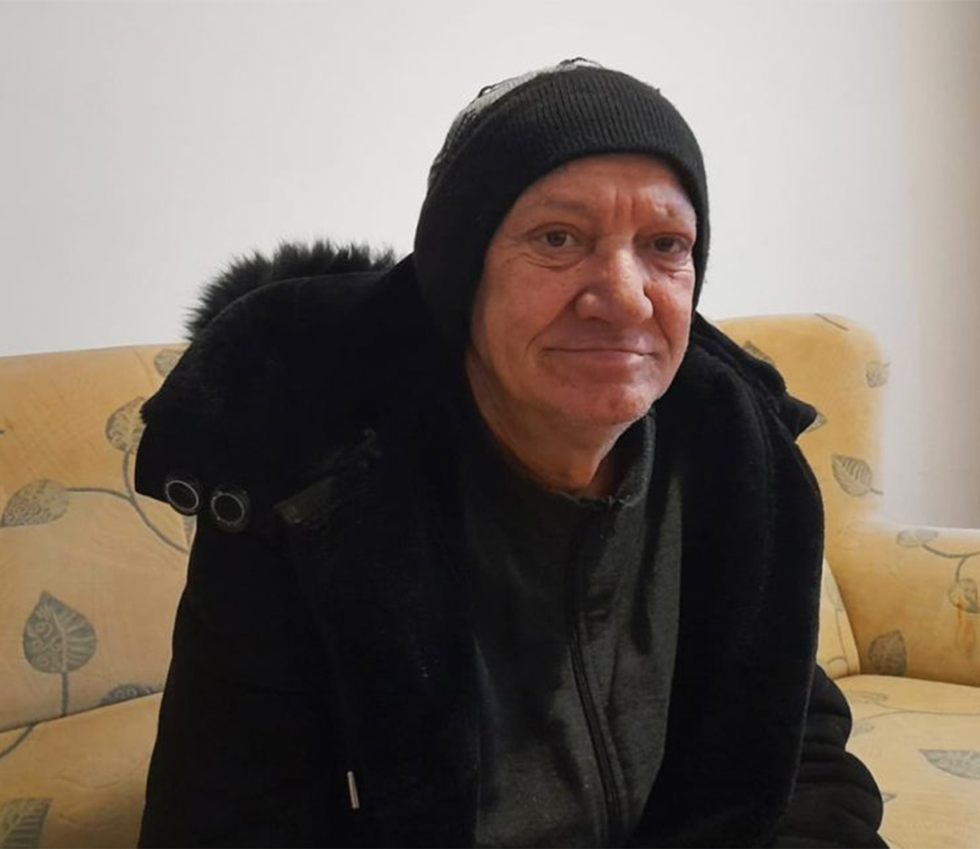 Florin din Iași și-a trecut apartamentul pe numele unui prieten, convins că va fi ajutat. Ce a urmat i-a distrus viața: