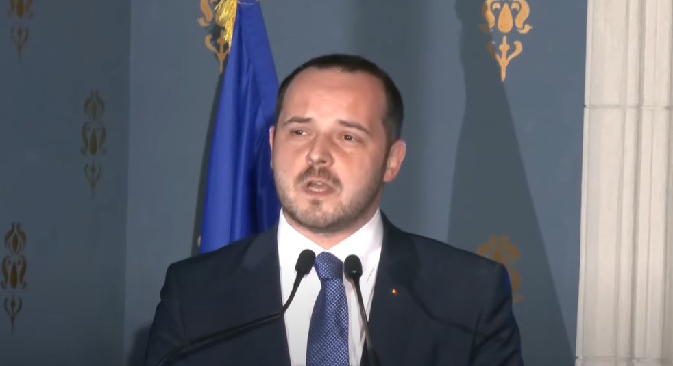 Alexandru Rogobete, clarificări de ultimă oră despre neplata primei zile de concediu medical.