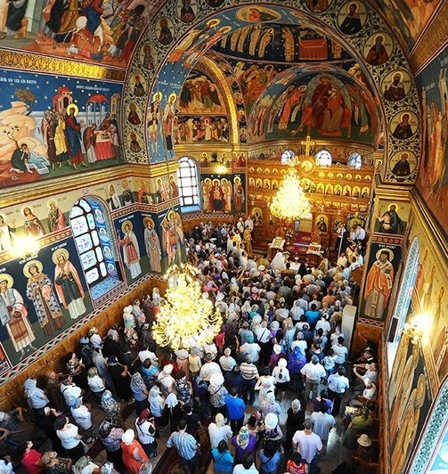 Astăzi este sărbătoare importantă! Cui trebuie să îi spui „La mulți ani” pe 16 februarie