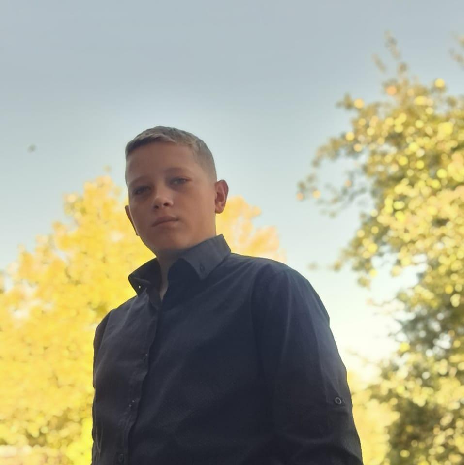 Durere fără margini! Eduard Calinciuc, 16 ani, a pierdut lupta pentru viață după un impact devastator