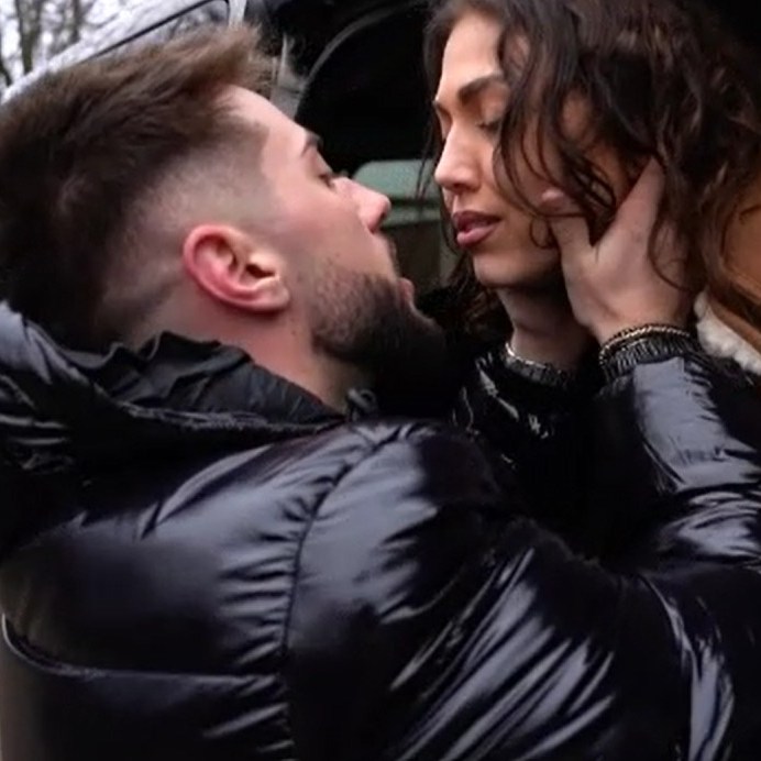 Declarație surpriză la date! Iosif îi spune Luciei: „Vreau să fii a mea” și o lasă fără cuvinte