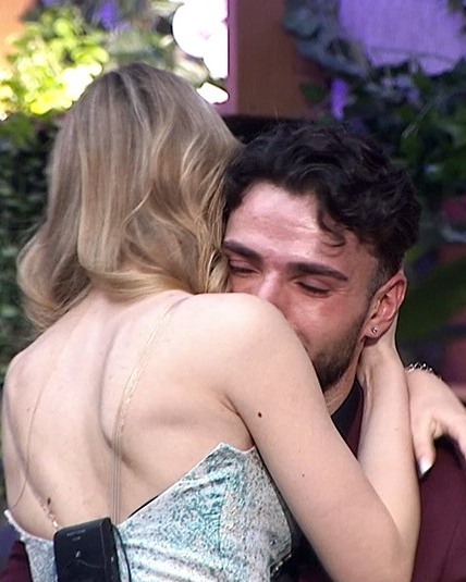 Valentin nu mai rezistă și izbucnește în lacrimi! El și Daniela s-au…