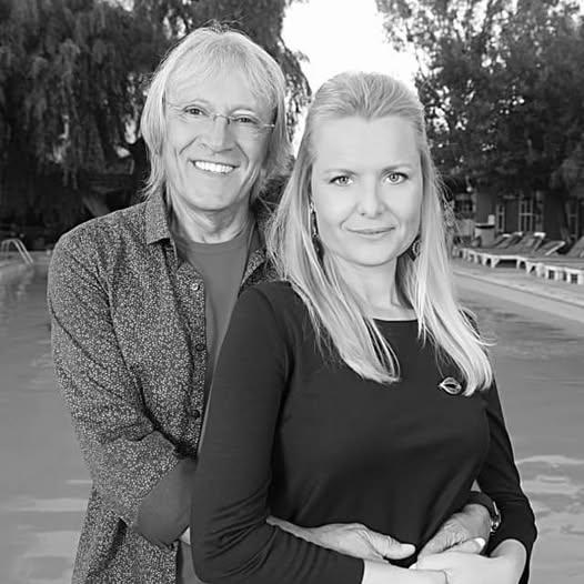 La 6 ani de la pierderea lui Mihai Constantinescu, văduva artistului, Simona Secrier…