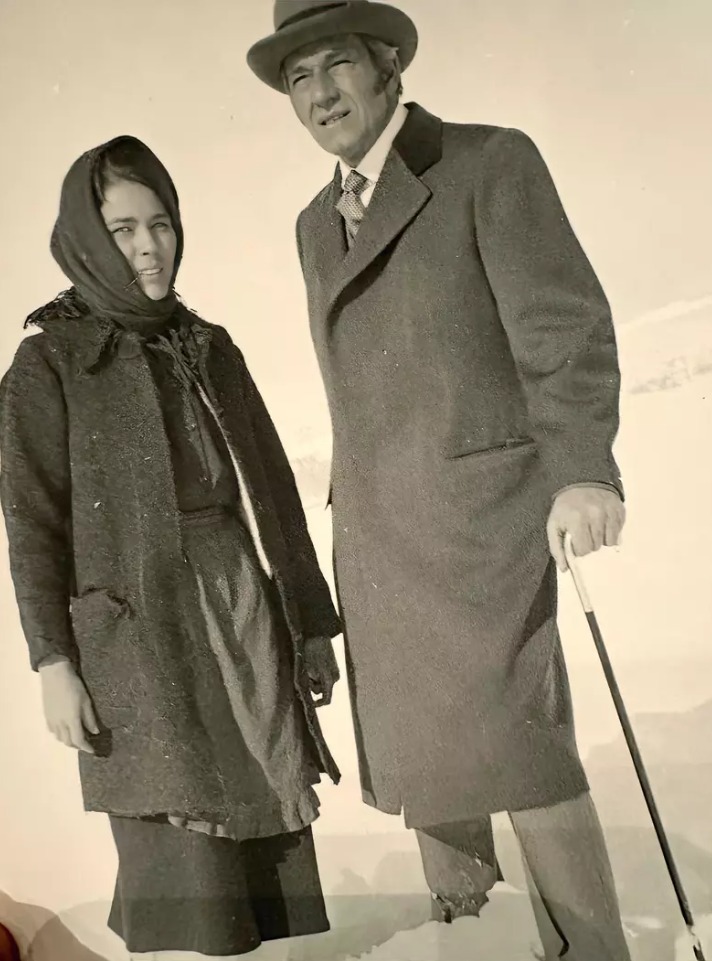 Are 76 de ani și arată senzațional! Povestea discretă a uneia dintre cele mai iubite actrițe și detaliul emoționant despre mama ei: