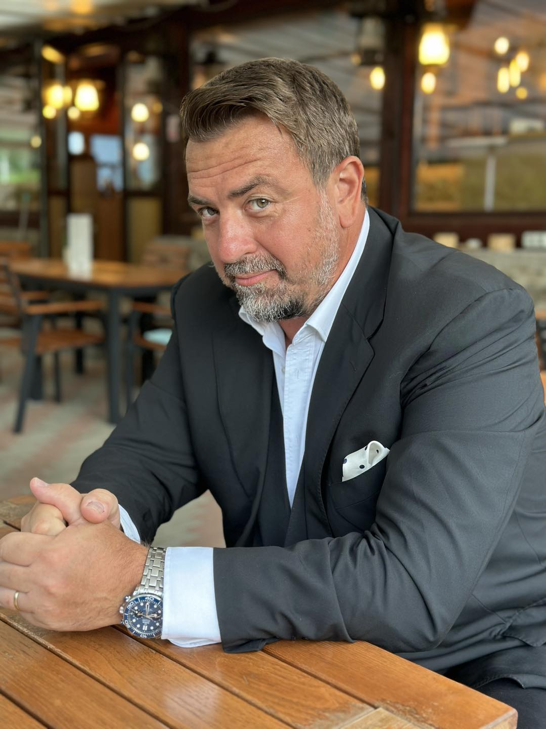 Câte clase și ce studii are, de fapt, Horia Brenciu. Parcursul educațional al artistului surprinde pe mulți: