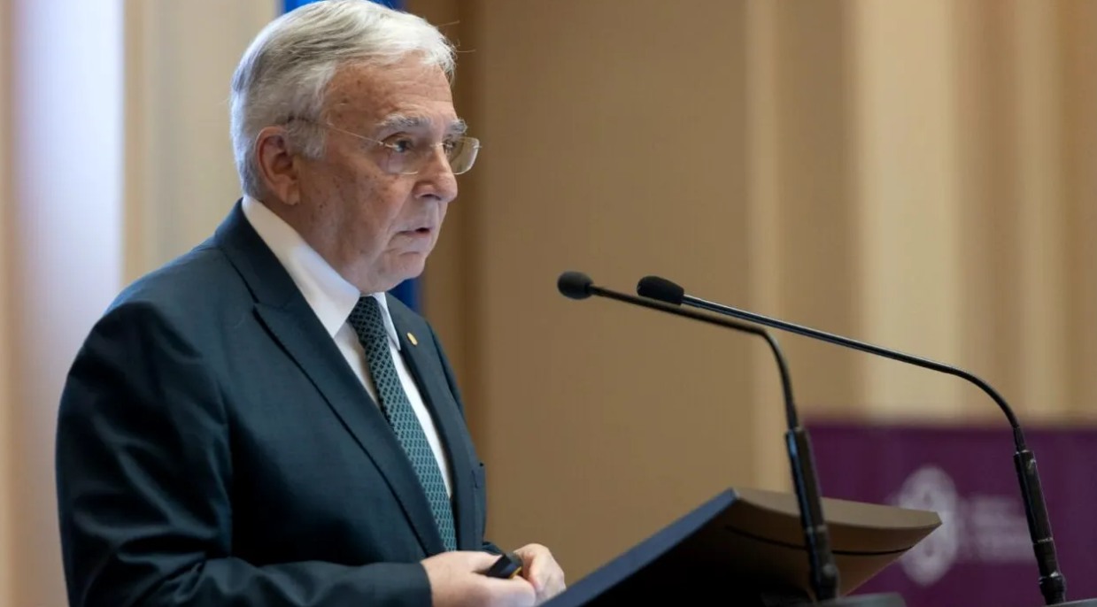 Anul 2026 poate aduce surprize pentru românii care au conturi la bănci