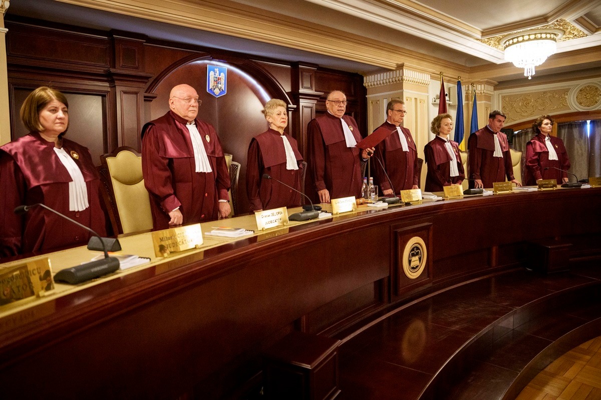 Verdict amânat la CCR! Ce urmează pentru pensiile speciale: