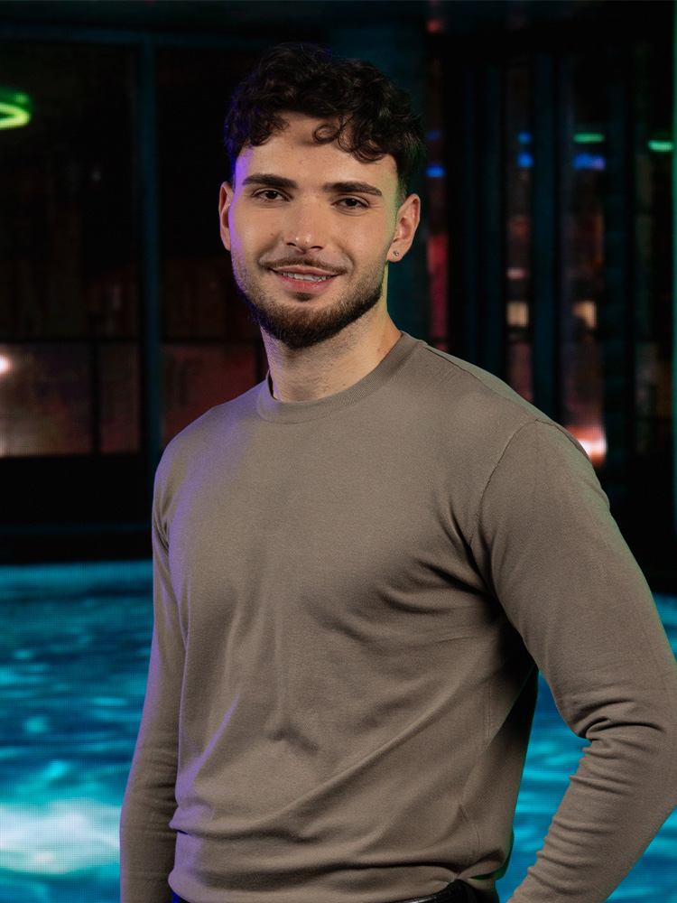 Cu ce se ocupa Valentin înainte de „Casa iubirii”! Detalii surprinzătoare despre noul concurent: