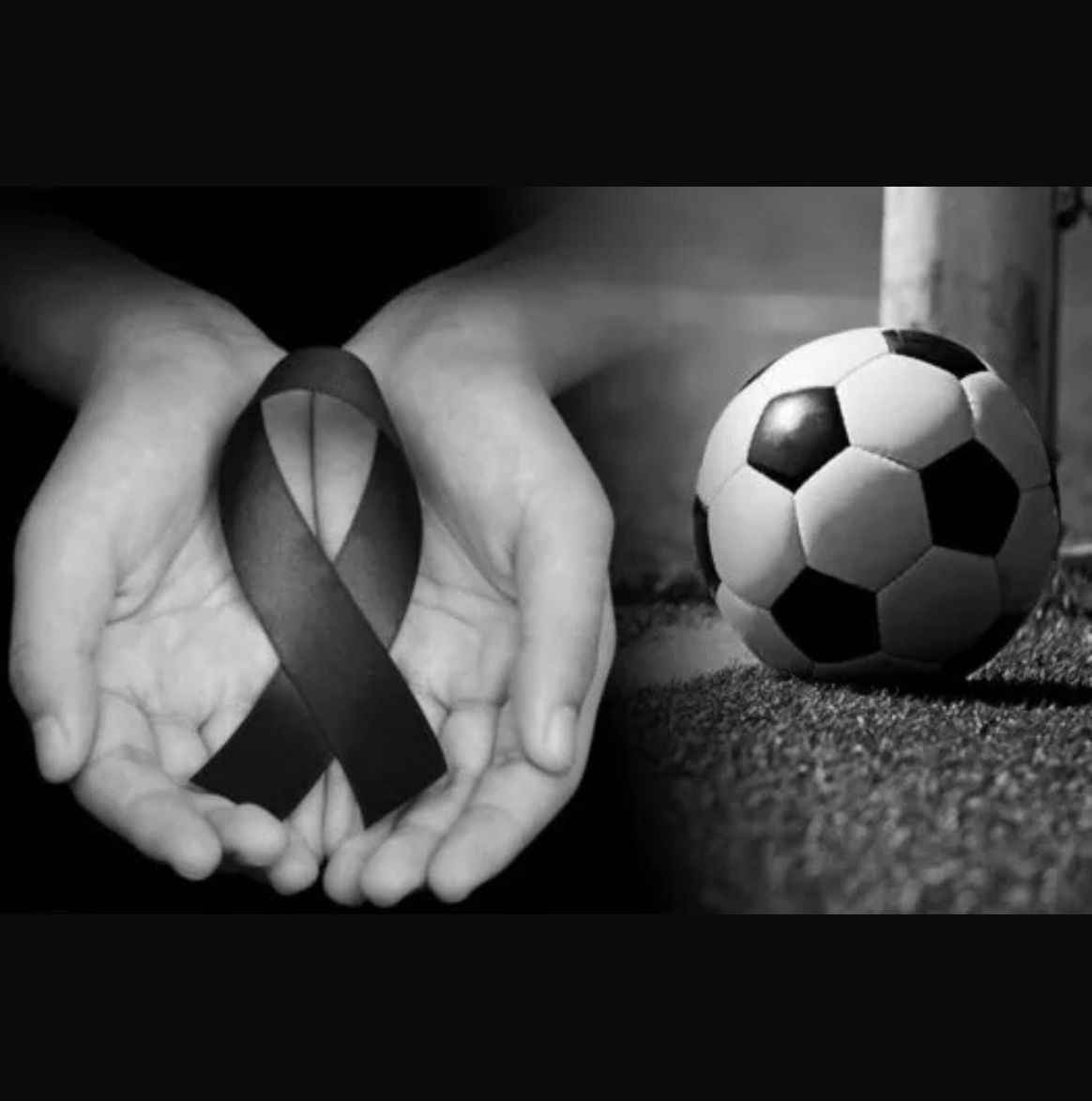 Doliu în fotbalul românesc! Un jucător iubit s-a stins mult prea devreme, lăsând în urmă o durere imensă!