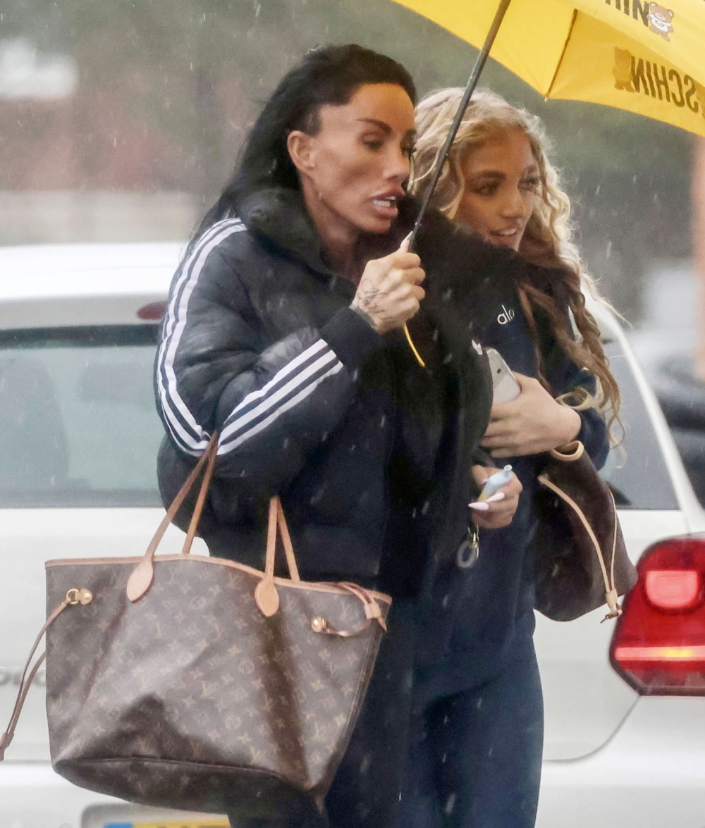 Transformare uluitoare!  A slăbit enorm și s-a căsătorit pe ascuns! Familia a aflat din presă!