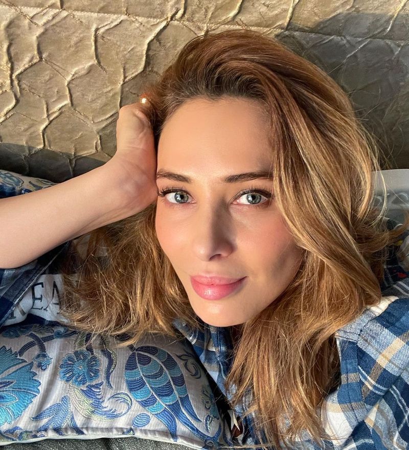 Vizită de urgență la spital pentru Iulia Vântur! Ce se întâmplă în India