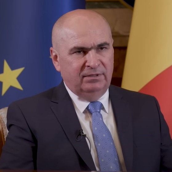 Ilie Bolojan anunță adoptarea proiectului privind cumulul pensiei cu salariul. Ce schimbări urmează