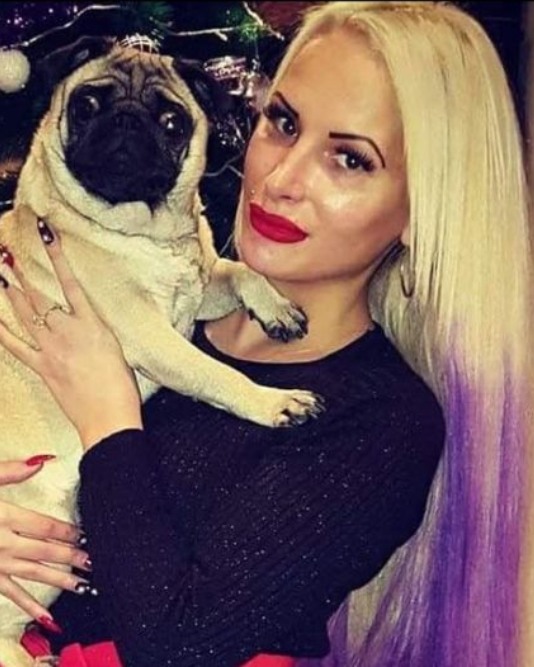 Ea este Anda, tânăra din Târgu Jiu care a fost găsită mâncată de…