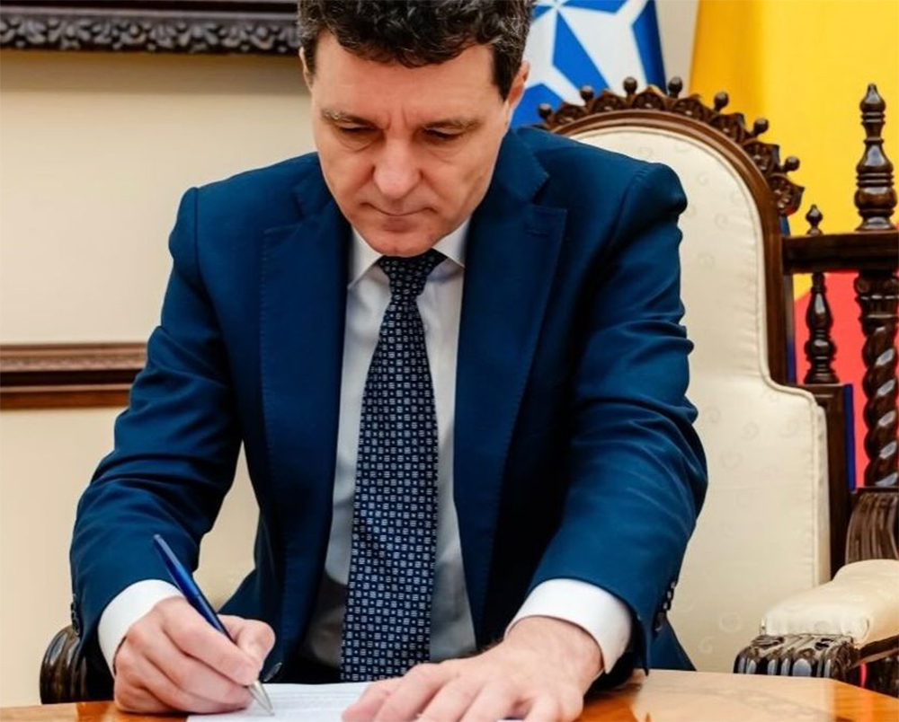 Nicușor Dan a semnat legea care modifică pensiile speciale ale magistraților: