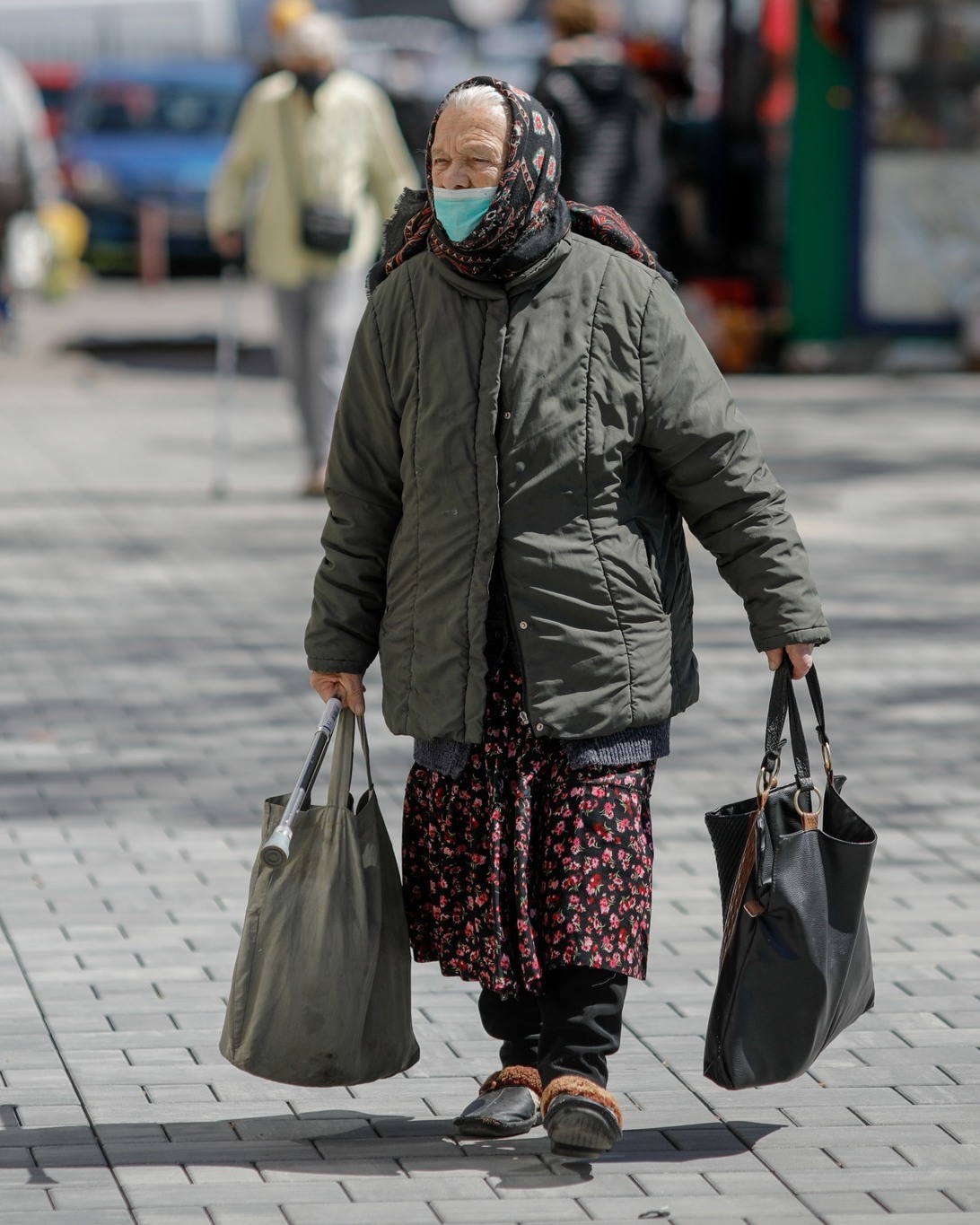 Vești bune pentru seniori! Ce pensionari încasează sume suplimentare
