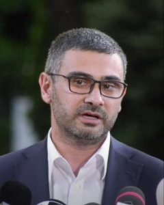 Vești importante de la Guvern pentru copii și pensionari! Află ce urmează: