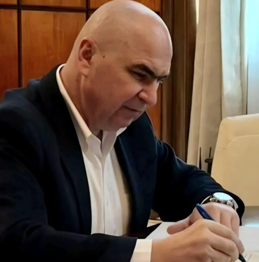 O nouă decizie care stârnește controverse!  După pensii și salarii, Bolojan ia o DECIZIE care agită spiritele