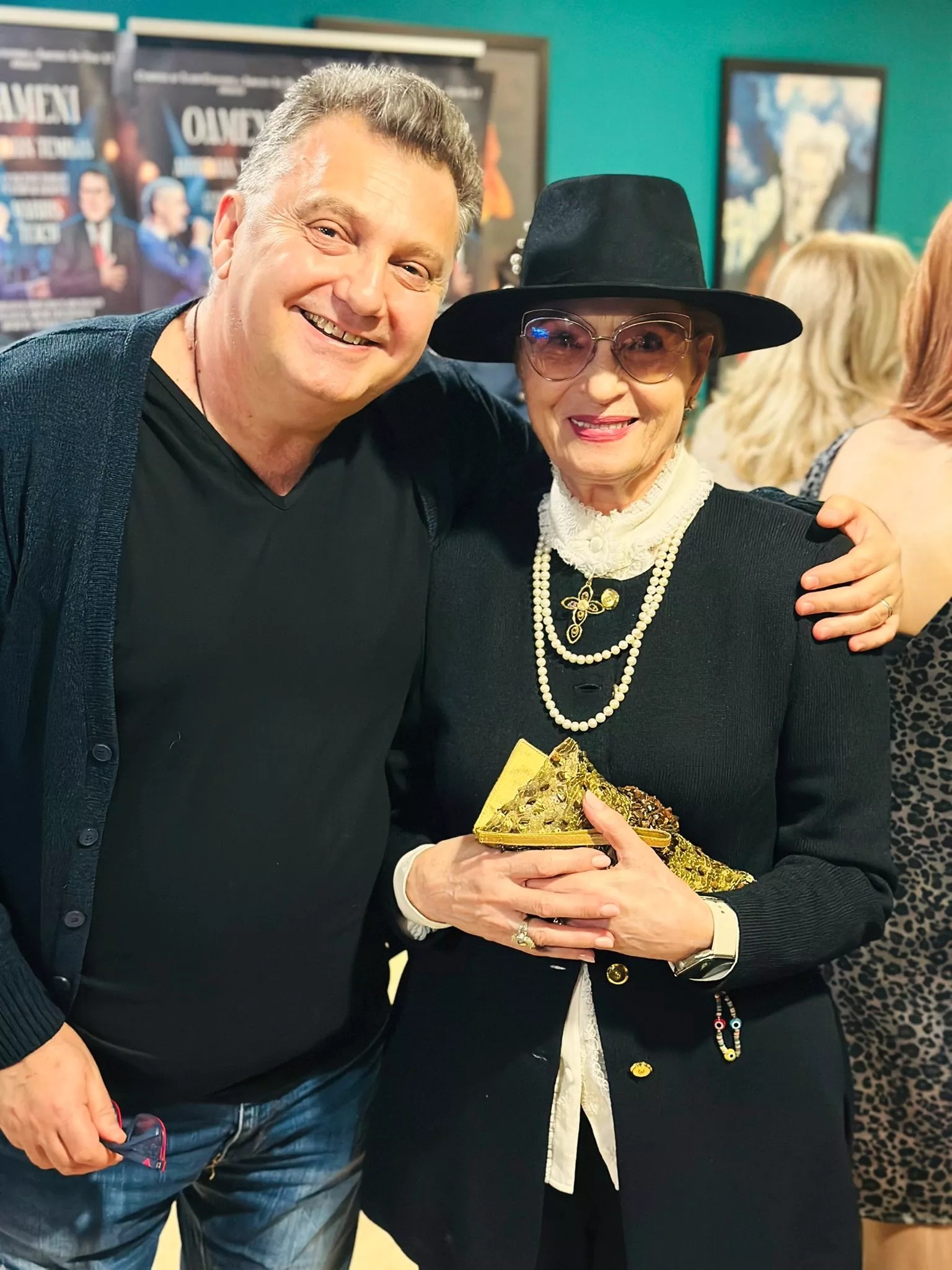 Angela Similea impresionează din nou la aproape 80 de ani. Apariția elegantă care i-a cucerit pe fani!