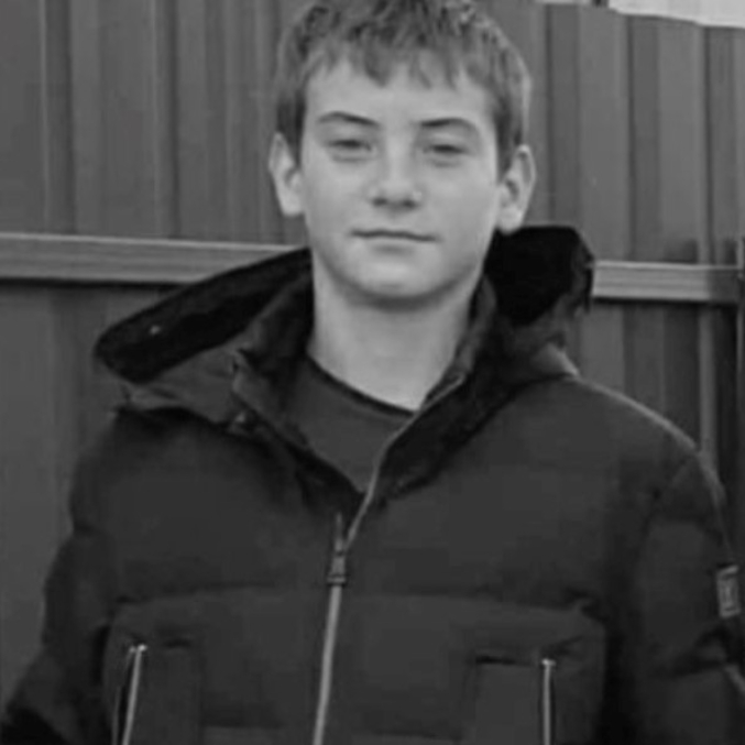 Durere fără margini! Dănuț, 14 ani, s-a stins după ce i s-a făcut rău la școală…