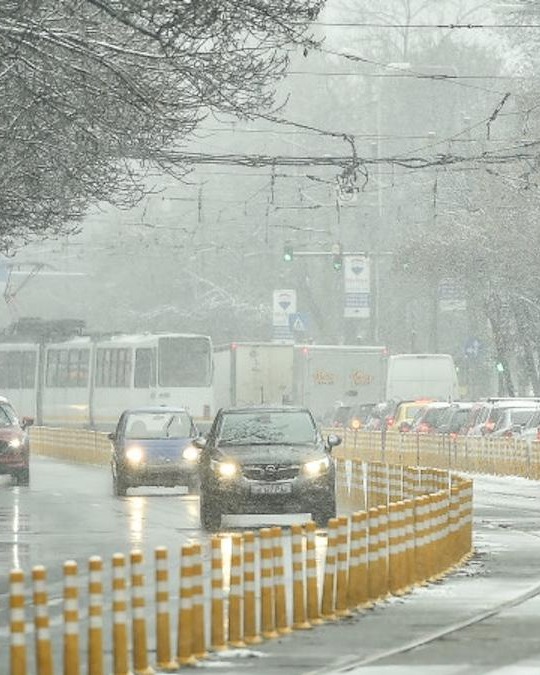 Surpriză meteo! Ninsorile revin în România, iar temperaturile scad brusc!