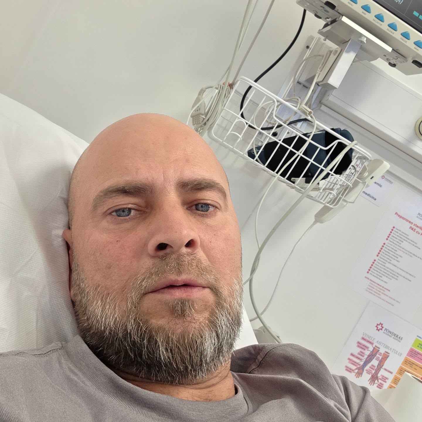 Cosmin Seleși, transportat de urgență la spital: „Medicii sunt…