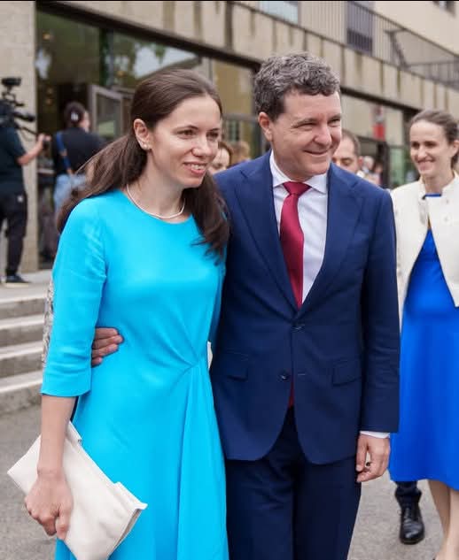 Mirabela Grădinaru, numită în mod informal „Prima Doamnă” a României