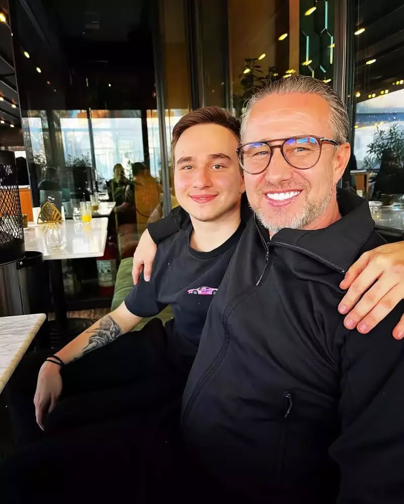 Ce i-a răspuns Luca tatălui său după mesajul „La mulți ani”? Reacția a atras imediat atenția