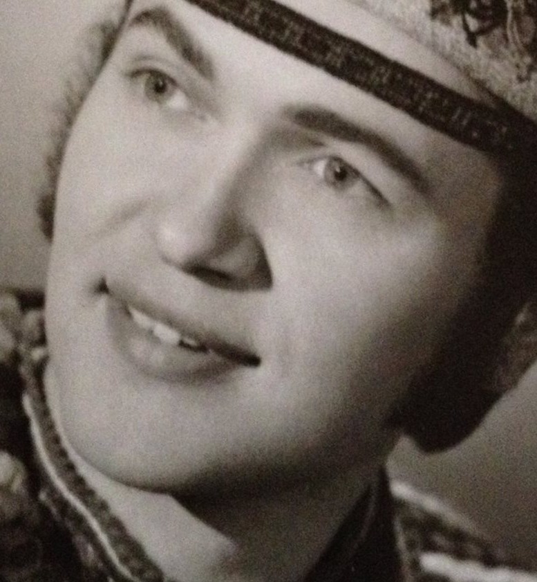 Îl recunoști din această fotografie? Vedeta adorată de români a făcut un anunț neașteptat despre femeia din viața lui