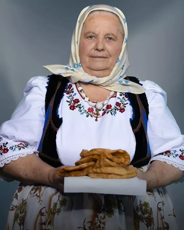 Toți cred că e bunica lui Mircea Bravo, dar adevărul e altul! Cu ce s-a ocupat tanti Lenuța timp de 43 de ani