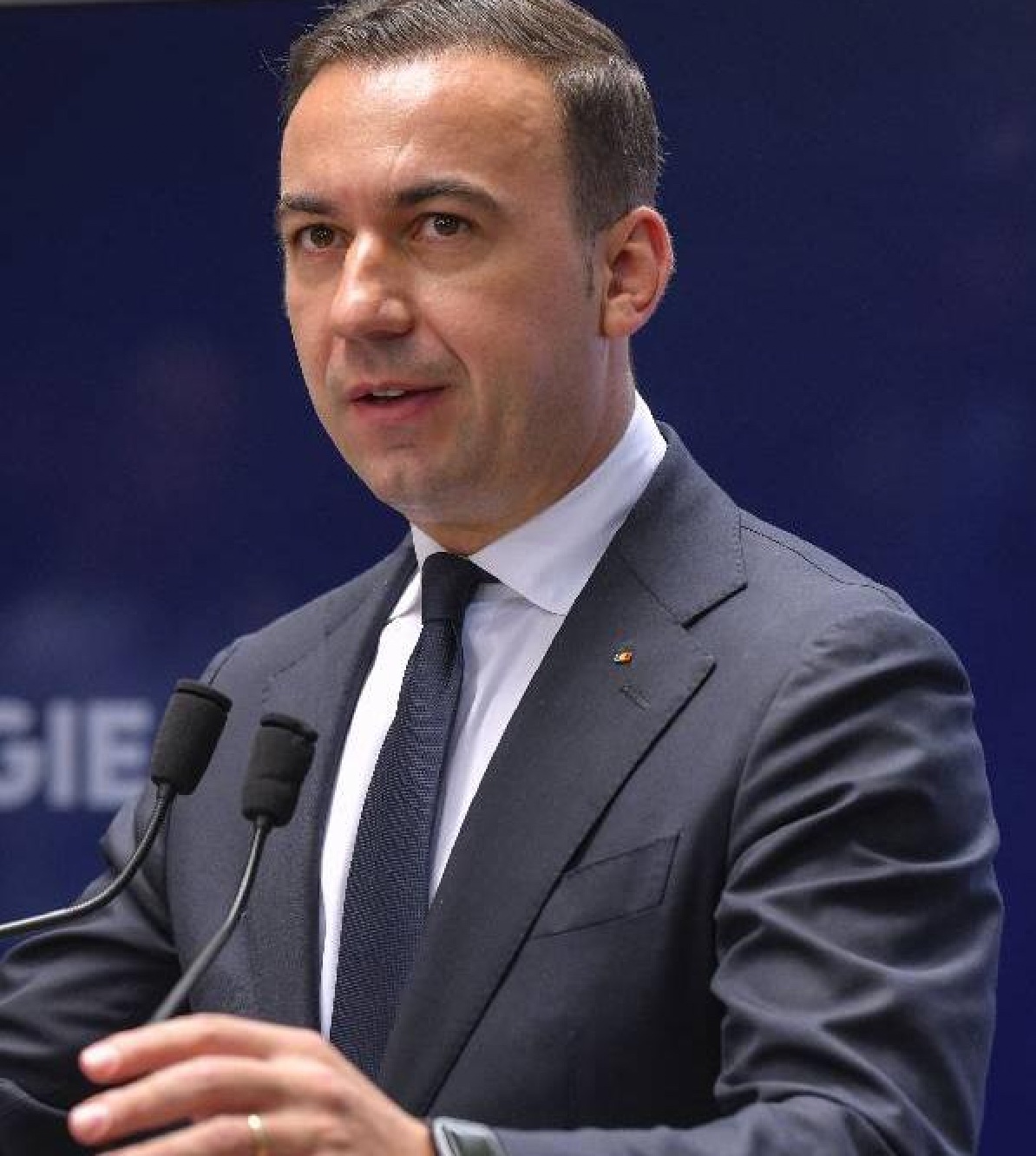 Val de scumpiri la carburanți! Guvernul reacționează și transmite un mesaj dur companiilor…