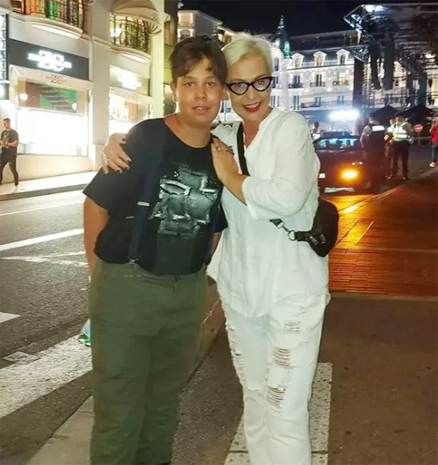 „Nu îi dau nimic de-a gata!” Decizia surprinzătoare a Monicăi Anghel pentru fiul ei de 16 ani: „Este deja un bărbat adevărat”