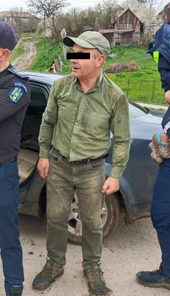 Pădurarul care a salvat-o pe Melisa și pe Rebeca, eroul momentului! Cum au fost găsite fetițele dispărute