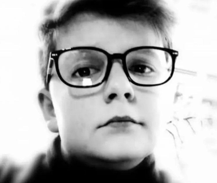 O pierdere greu de acceptat la doar 19 ani . Familia lui Marco cere ajutor