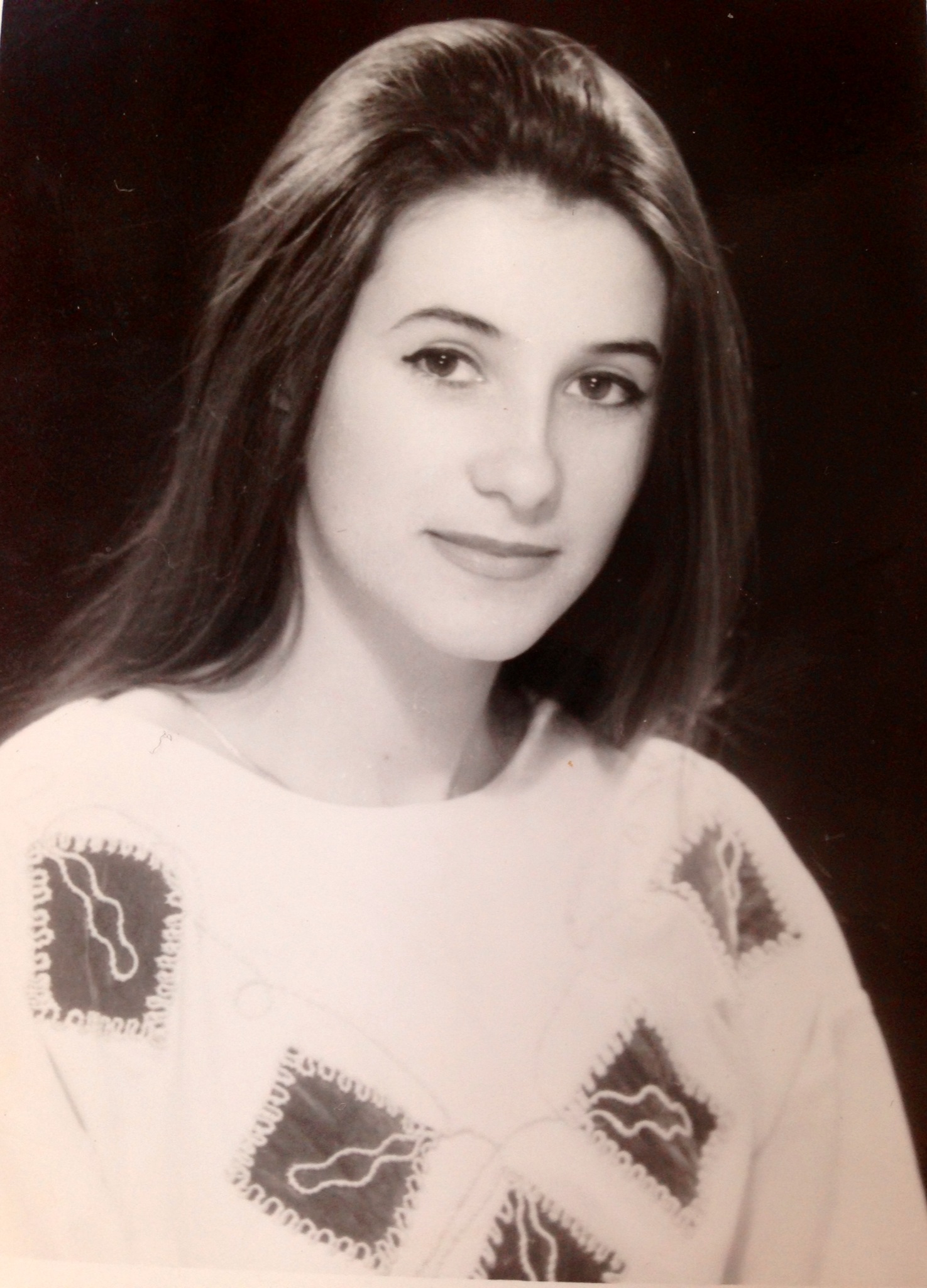 De nerecunoscut!  Vedeta care plângea în copilărie și ascundea o dramă cumplită