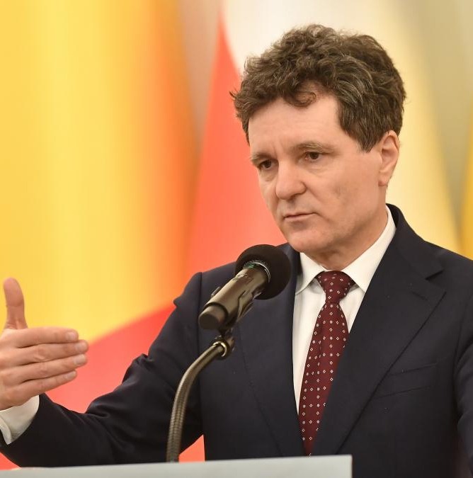 Nicușor Dan este dator la stat! Președintele recunoaște public situația care a stârnit controverse