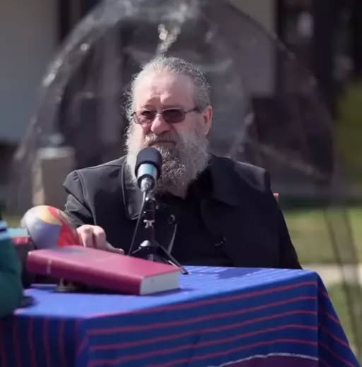 De la celebritate la mănăstire! Povestea cutremurătoare a actorului care a lăsat totul în urmă după o greșeală care i-a schimbat viața