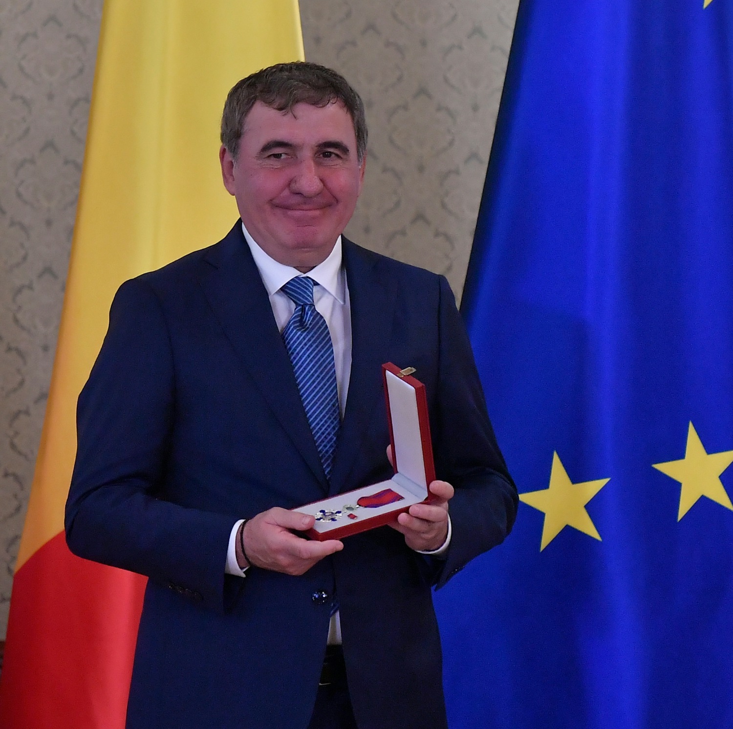 Veste de ultimă oră: Gică Hagi ar urma să semneze pe 4 ani! Primul jucător pe care l-a contactat ca selecționer al României