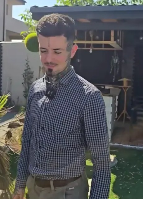 Cum arată casa lui Zanni. Are 5 camere, 3 băi și este dotată cu panouri fotovoltaice